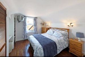 Photo 22- click for photo gallery